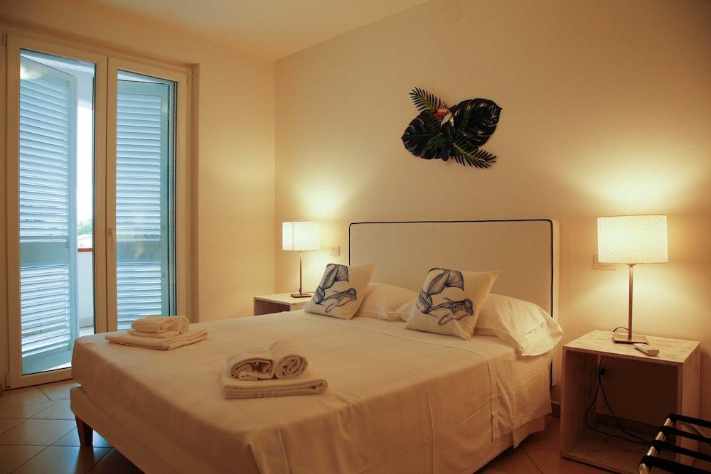 I Cinque Pini Hotel Follonica Buitenkant foto