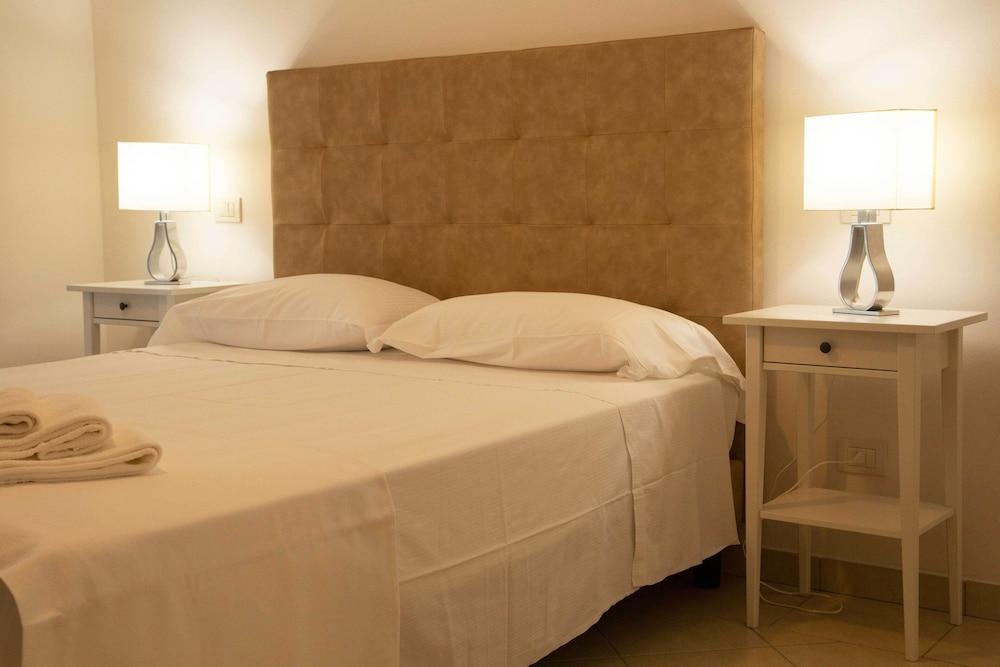 I Cinque Pini Hotel Follonica Buitenkant foto