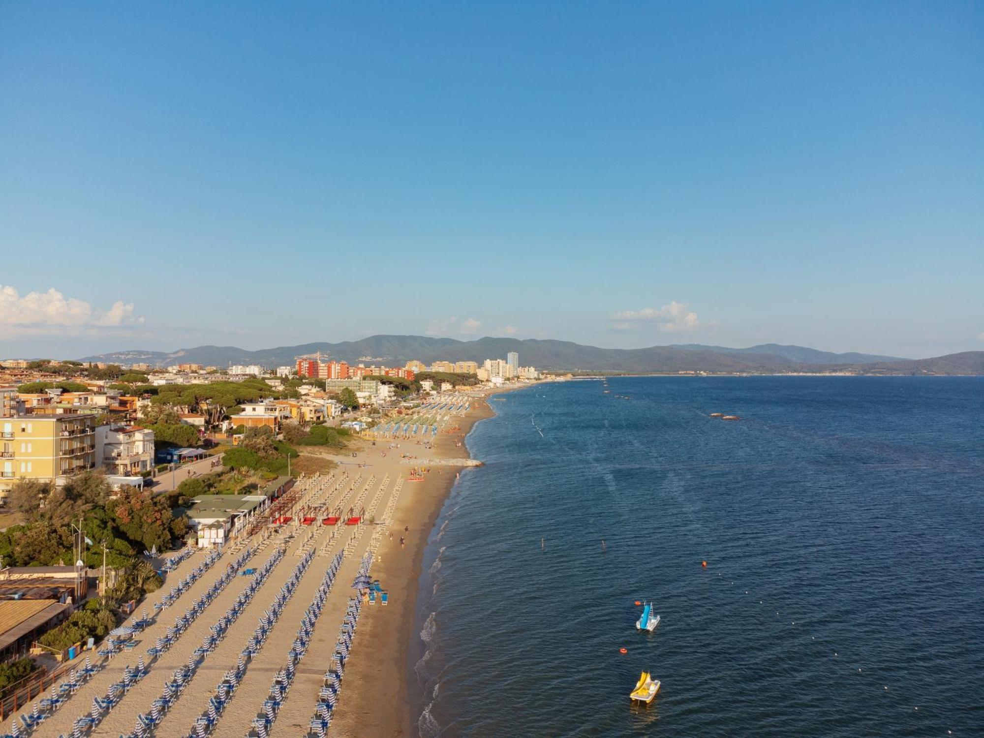I Cinque Pini Hotel Follonica Buitenkant foto